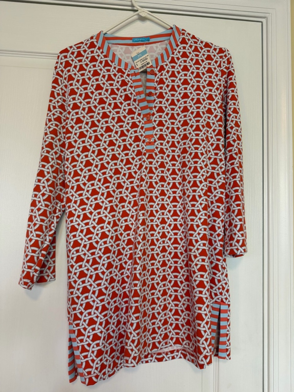 J. McLaughlin Red & White Geometric  Top with Blue Trim
